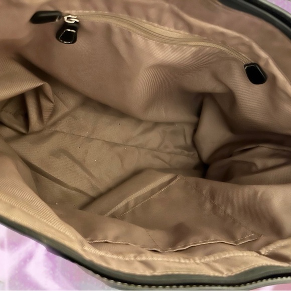 London Fog Kensington Tote in Cognac - Picture 5 of 8